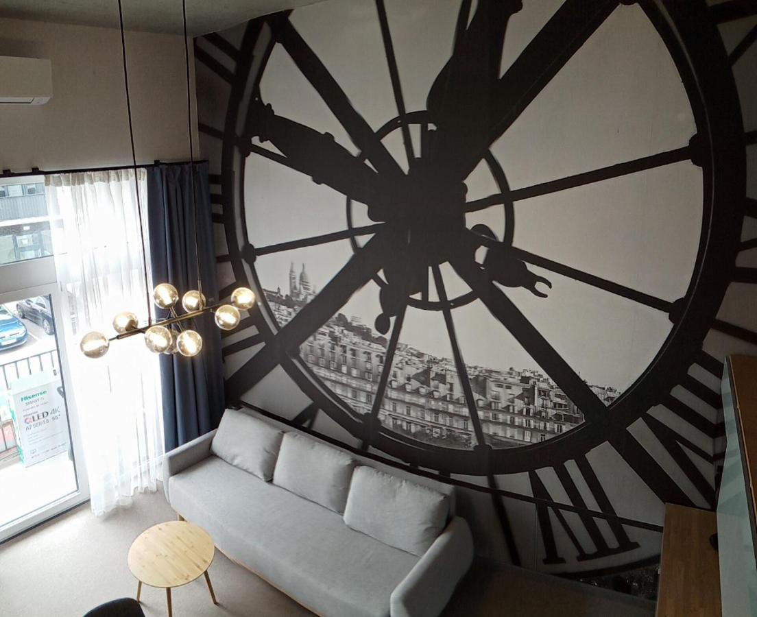 Wroclove Airport Loft ヴロツワフ エクステリア 写真