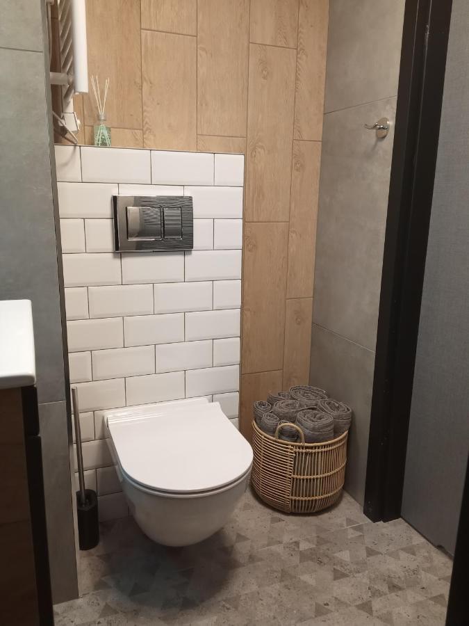 Wroclove Airport Loft ヴロツワフ エクステリア 写真