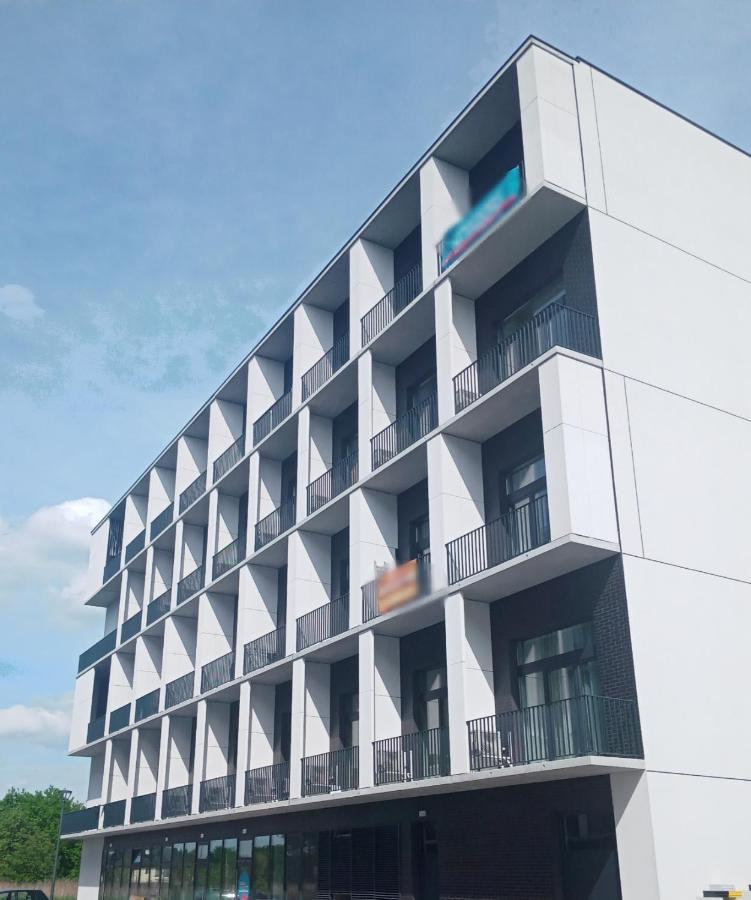 Wroclove Airport Loft ヴロツワフ エクステリア 写真